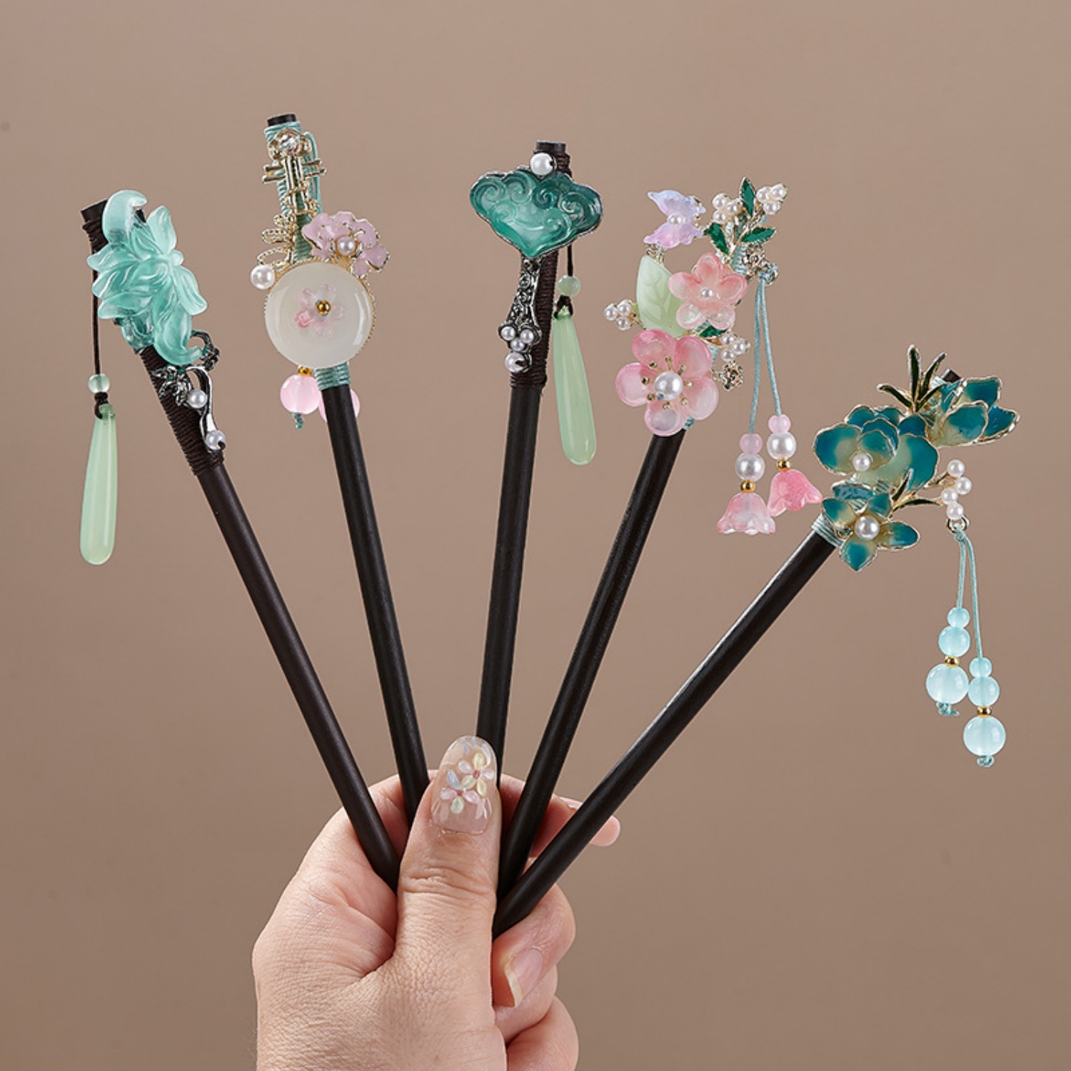 Vintage Flower Hairpin For Wom - огляд і ціна Supply Florist